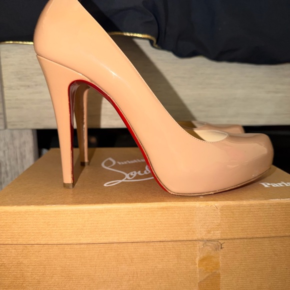 Christian Louboutin Nude Patent Leather Stiletto with Red Sole
